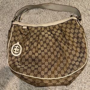 Gucci Beige and White Women's Bag